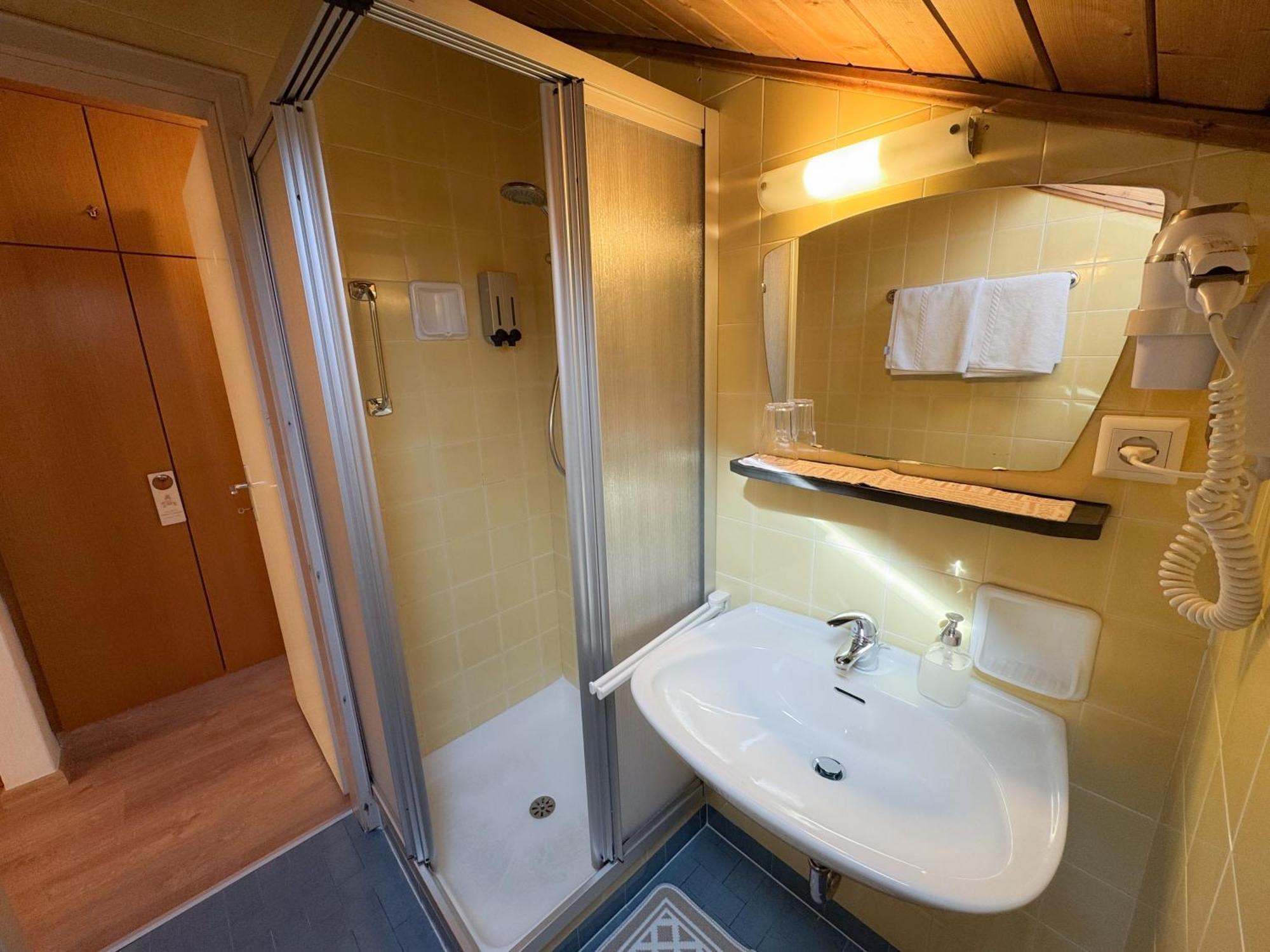 Active Prairerhof Guest house